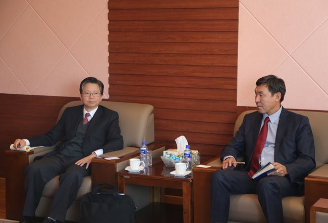 Олон улсын санхүүгийн корпорацийн төлөөлөгчдийг хүлээн авч уулзлаа