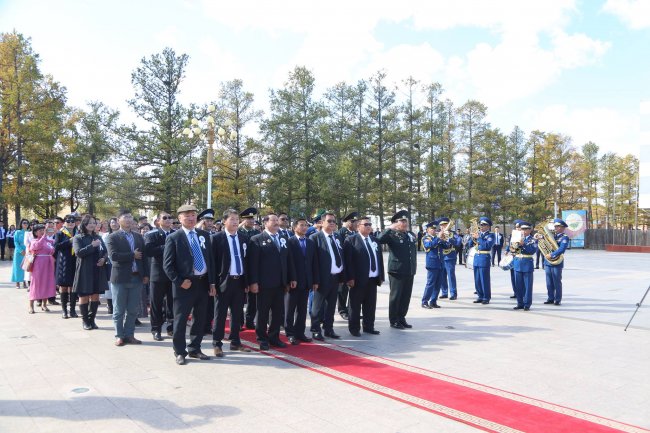 Анхдагчдын өлгий Булганы шүүхийн 80 жилийн ой тохиож байна Анхдагчдын өлгий Булганы шүүхийн 80 жилийн ой тохиож байна