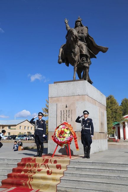 Анхдагчдын өлгий Булганы шүүхийн 80 жилийн ой тохиож байна Анхдагчдын өлгий Булганы шүүхийн 80 жилийн ой тохиож байна