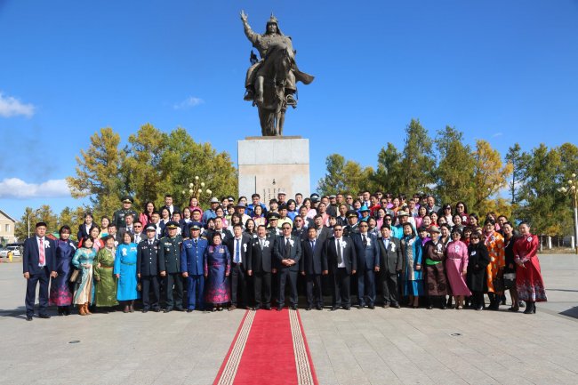 Анхдагчдын өлгий Булганы шүүхийн 80 жилийн ой тохиож байна