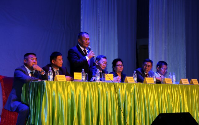 Зүүнхараачууд шүүхийн шинэтгэлд хуулийнхныг хуультай нь хамруулахыг захилаа