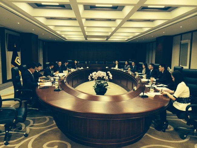 Шүүхийн захиргааны ажилтнууд БНСУ-ын шүүхээс туршлага судаллаа