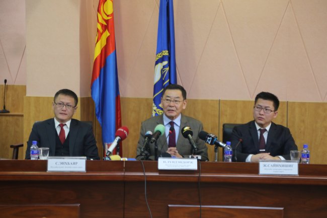 “Нээлттэй шүүх” хэвлэлийн бага хурал боллоо “Нээлттэй шүүх” хэвлэлийн бага хурал боллоо