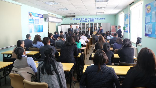 “Шүүхийн захиргааны ажилтны мэргэжлийн ур чадварын улсын уралдаан” нийслэлд үргэлжиллээ “Шүүхийн захиргааны ажилтны мэргэжлийн ур чадварын улсын уралдаан” нийслэлд үргэлжиллээ