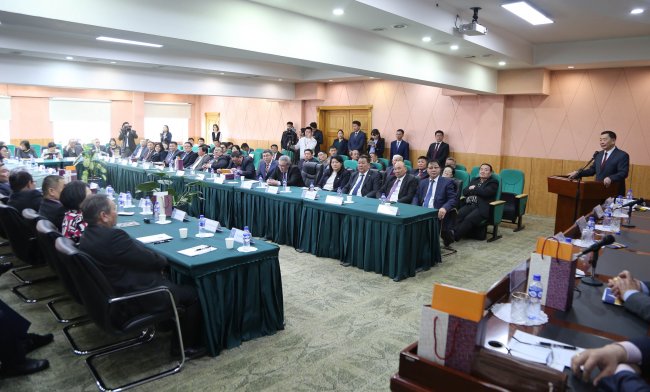 Шүүхийн захиргааны байгууллагын 25 жилийн төлөвшлийг хэлэлцэв