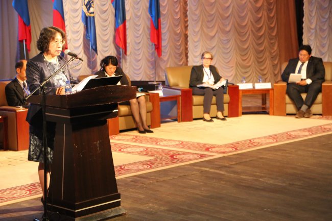 Шүүхийн захиргааны төлөвшлийг хэлэлцлээ