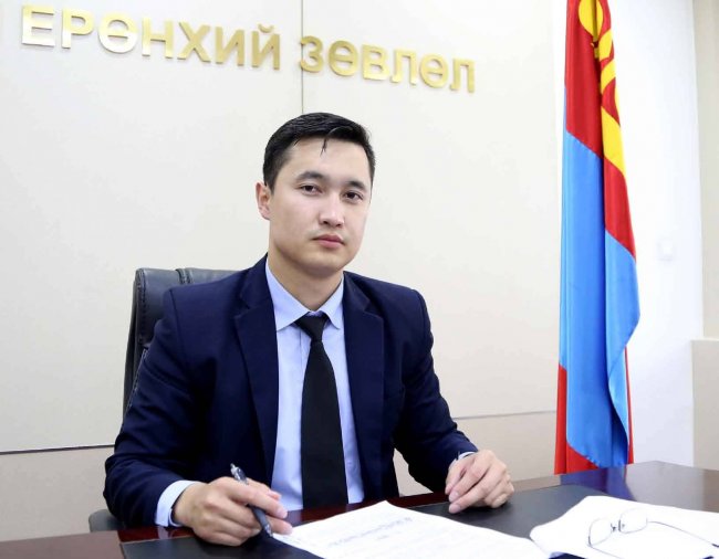 Х.Билгүнзаяа: Шүүх хэн нэгний талд орж хуралдааныг хойшлуулах боломж байхгүй