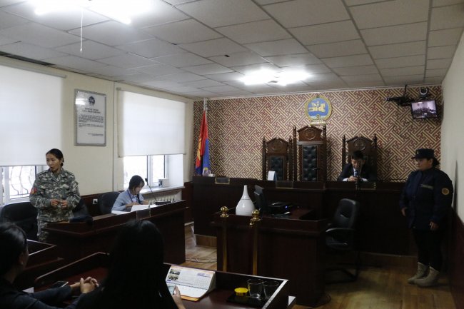 Төв аймаг дахь шүүхийн тамгын газар мэдээлж байна Төв аймаг дахь шүүхийн тамгын газар мэдээлж байна